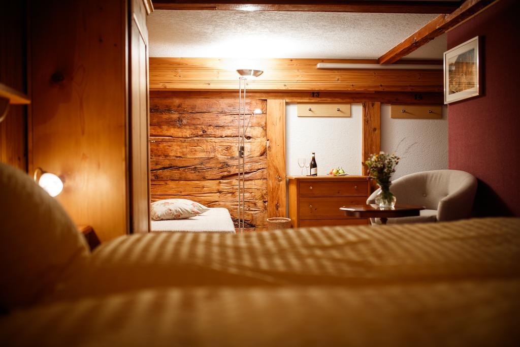 Hotel Nufenen Ульрихен Экстерьер фото