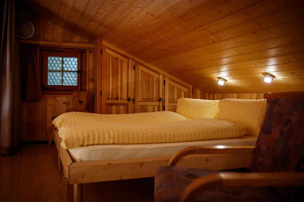 Hotel Nufenen Ульрихен Экстерьер фото