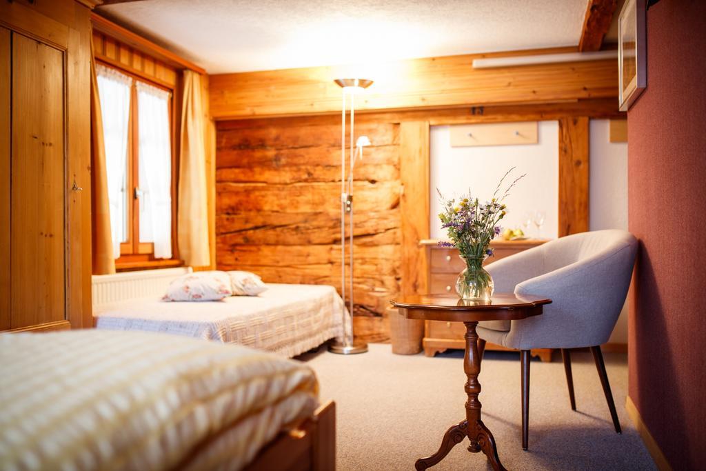 Hotel Nufenen Ульрихен Экстерьер фото