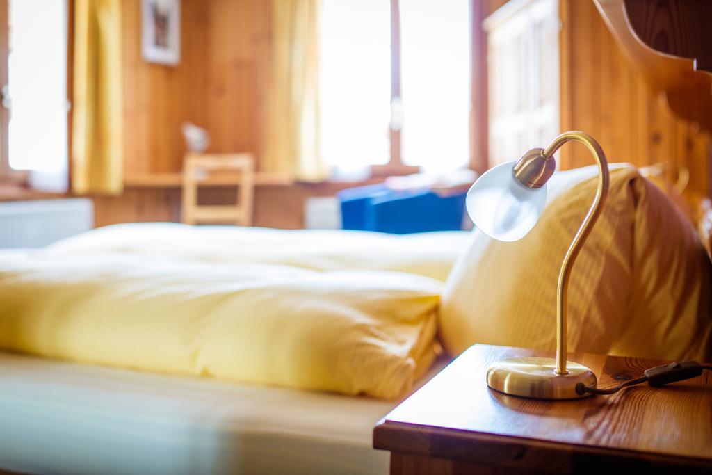 Hotel Nufenen Ульрихен Экстерьер фото