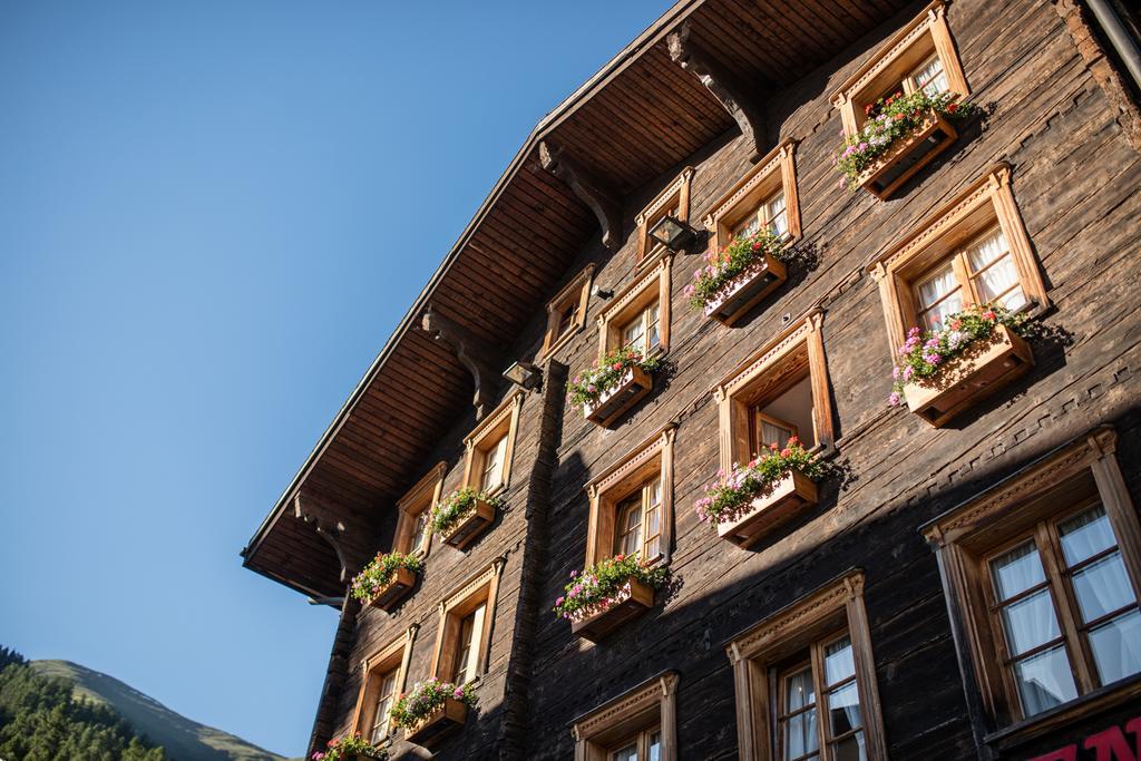 Hotel Nufenen Ульрихен Экстерьер фото
