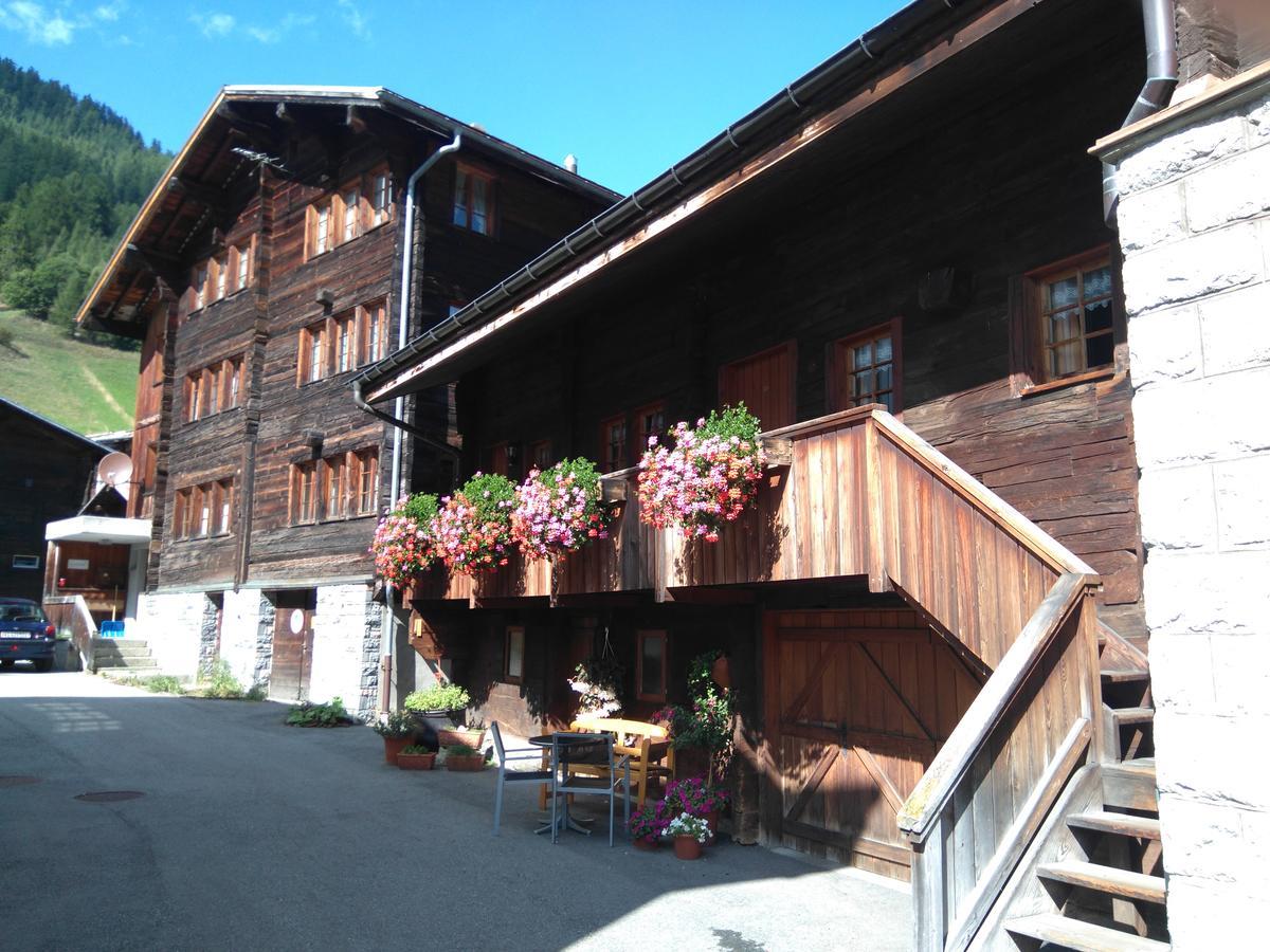Hotel Nufenen Ульрихен Экстерьер фото
